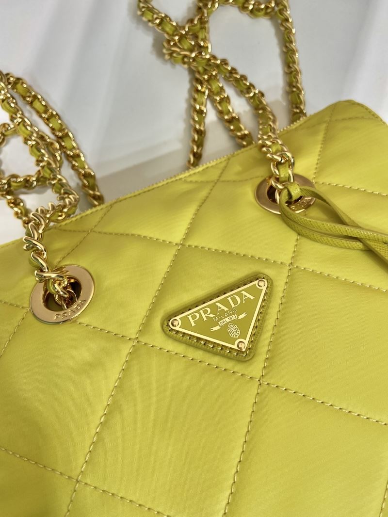 Pra*a tote bags